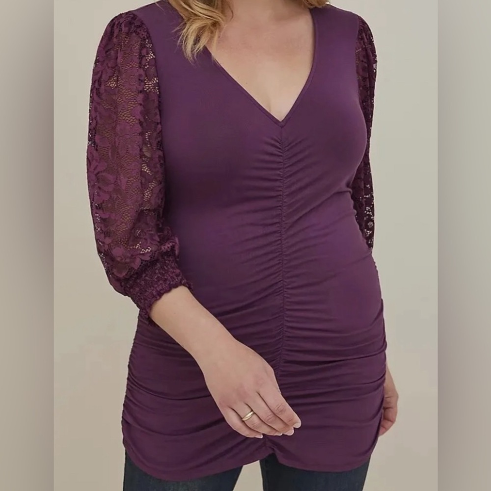 Torrid Gorgeous Super Soft Purple Ruched Top size 2